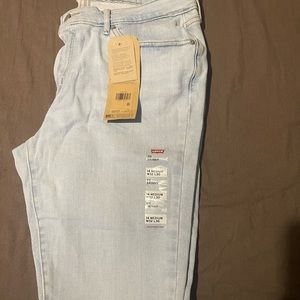 women 711 levi’s skinny jeans